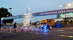 The start of the race as the sun comes up!